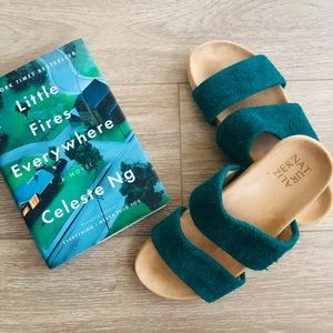 Amabella Yoga Sandals by Naturalizer